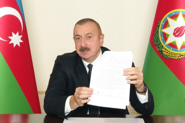 10 NOYABR ÜÇTƏRƏFLİ BƏYANATI ERMƏNİ VANDALİZMİNƏ VƏ FAŞİZMİNƏ SON QOYDU